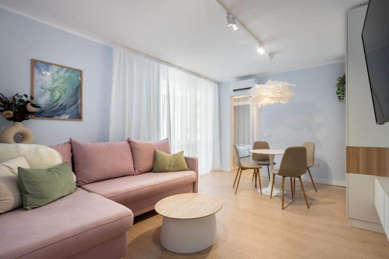 Candy Land Downtown Apartment ブカレスト エクステリア 写真